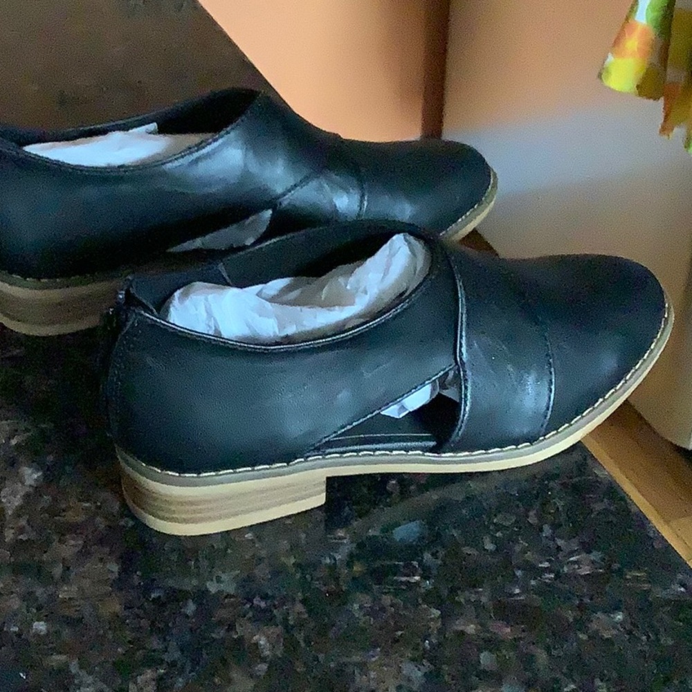 Black Flats